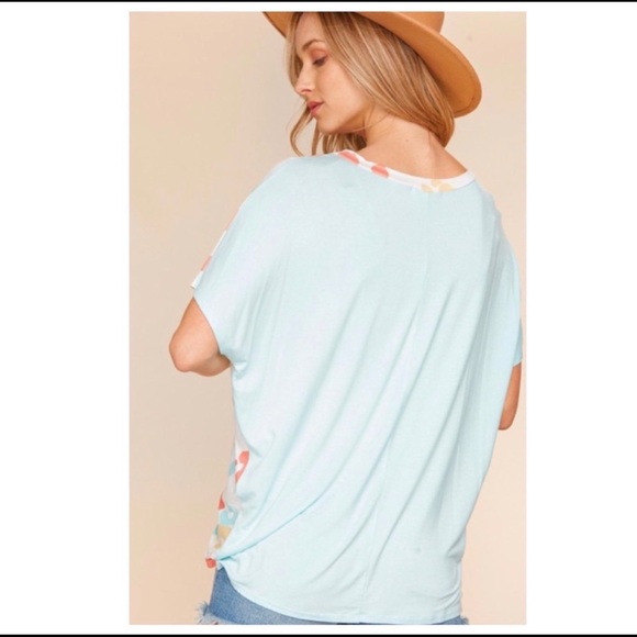 Multicolor Animal Print V-Neck Top - Picture 6 of 7